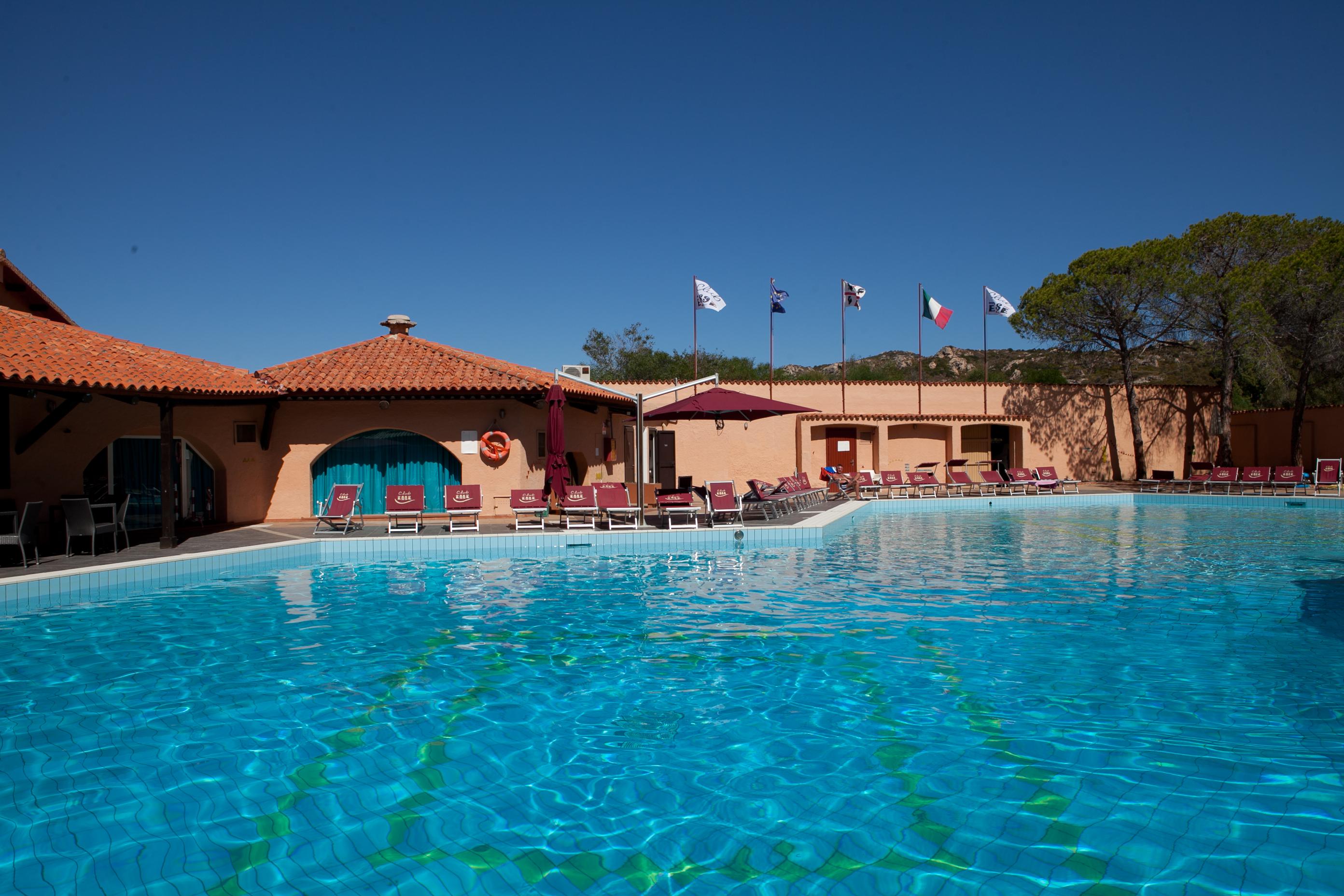 Hotel Club Esse Cala Bitta Baja Sardinia Esterno foto