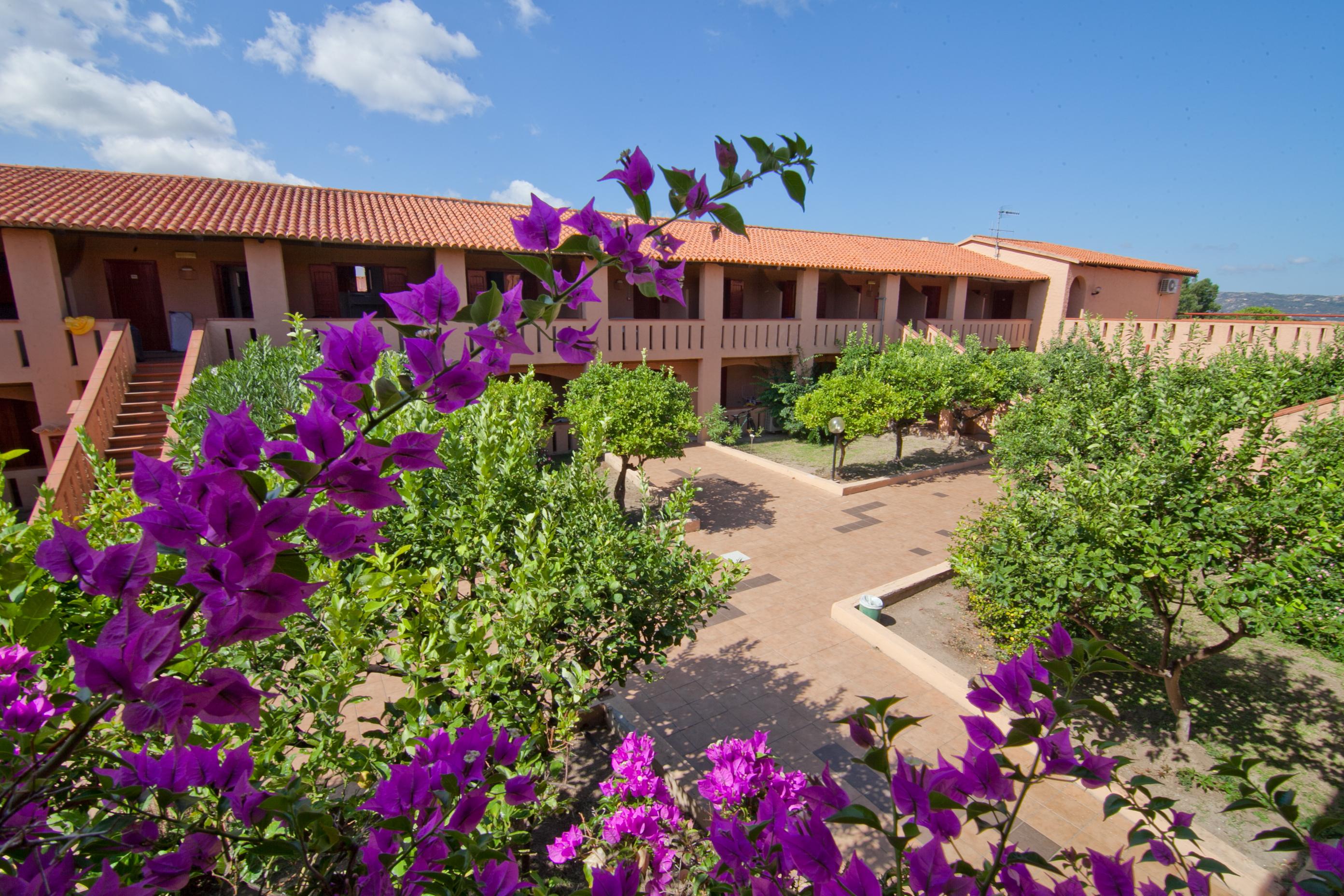 Hotel Club Esse Cala Bitta Baja Sardinia Esterno foto