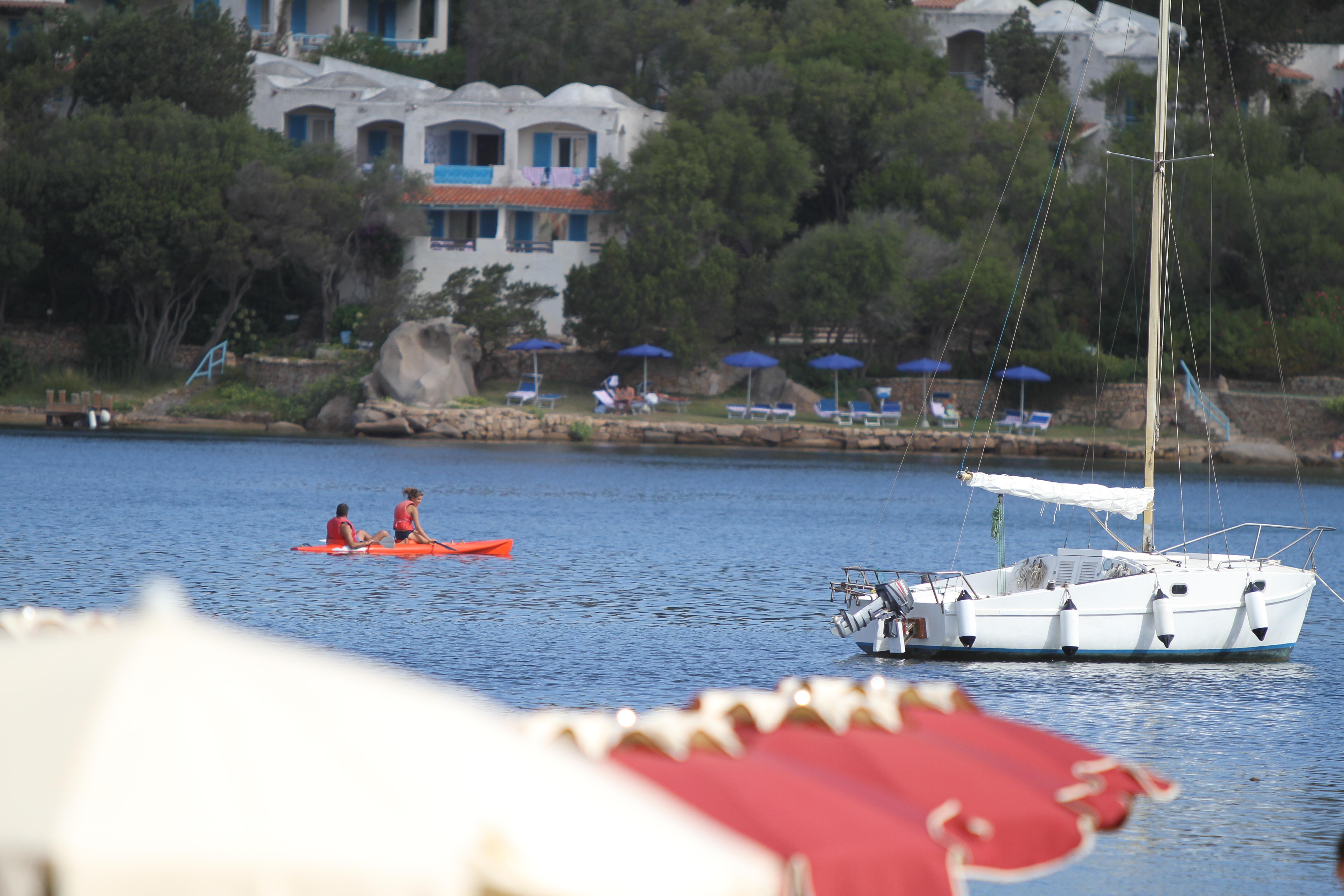 Hotel Club Esse Cala Bitta Baja Sardinia Esterno foto
