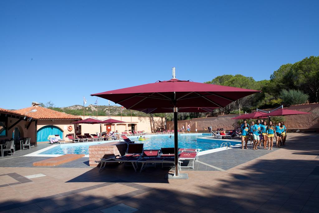 Hotel Club Esse Cala Bitta Baja Sardinia Esterno foto