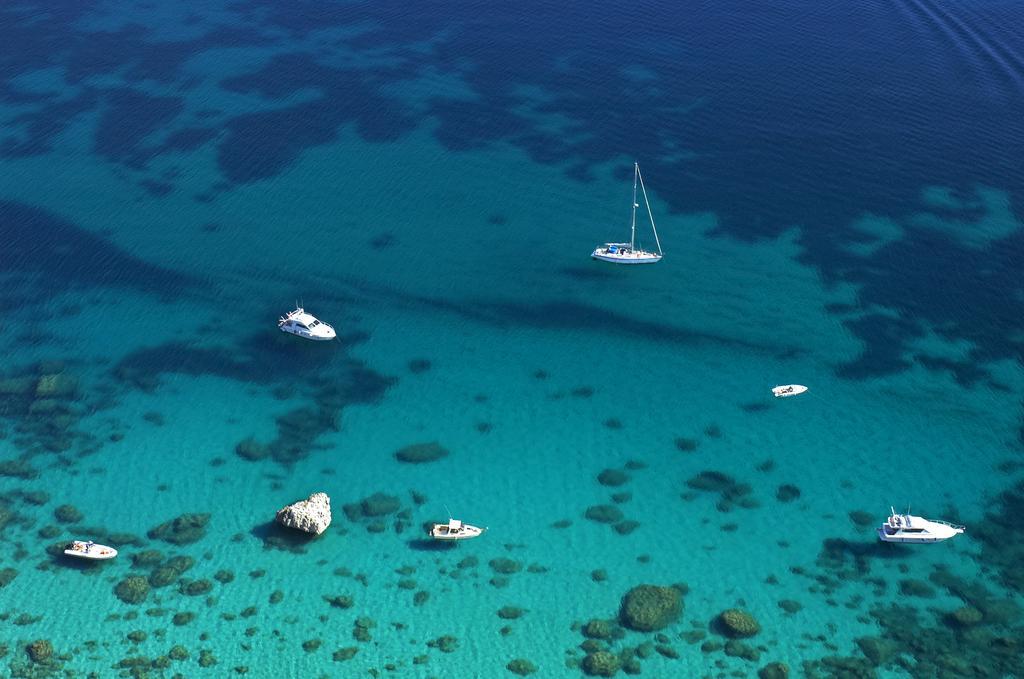 Hotel Club Esse Cala Bitta Baja Sardinia Esterno foto