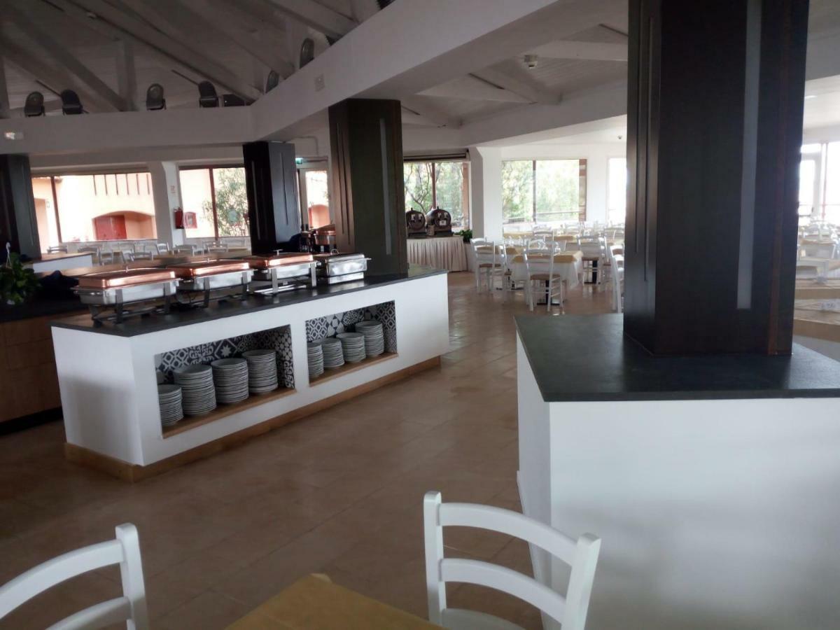 Hotel Club Esse Cala Bitta Baja Sardinia Esterno foto